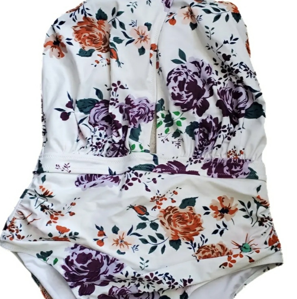 Cupshe swimsuit